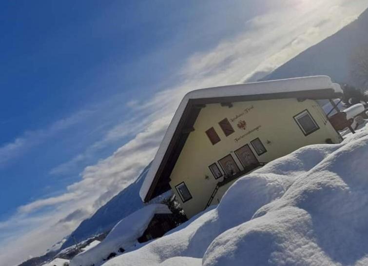 Landhaus Tirol Otel Presseggersee Dış mekan fotoğraf